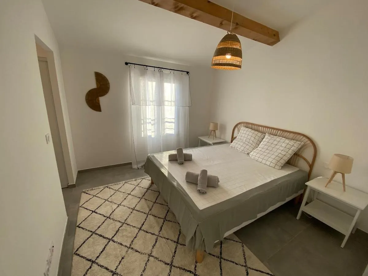 Ravissante Villa Neuve A 400 Metres Des Plages Grimaud